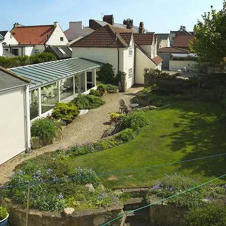 Guest house Altonlea
