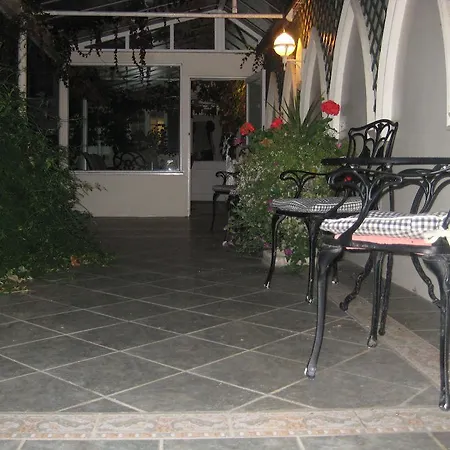 Guest house Altonlea 4*