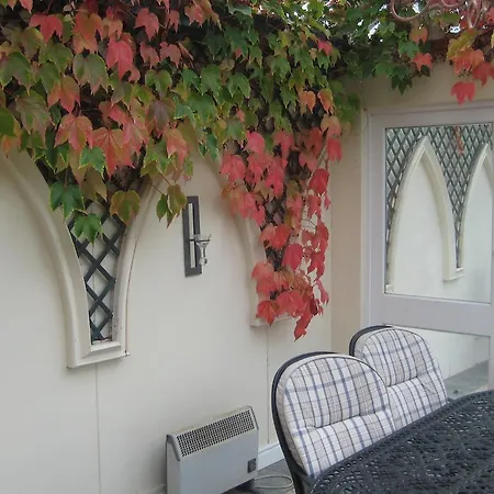 Guest house Altonlea